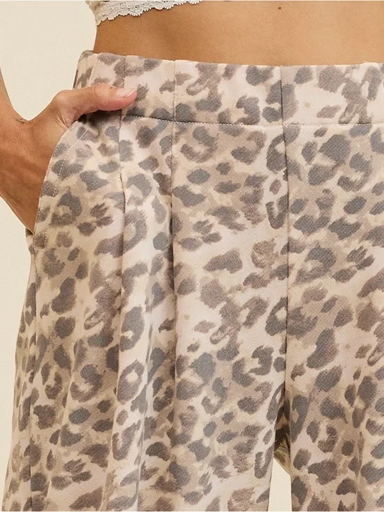 Aerie Street Trouser Neutral Leopard Wide-Leg Pants - Picture 6 of 8